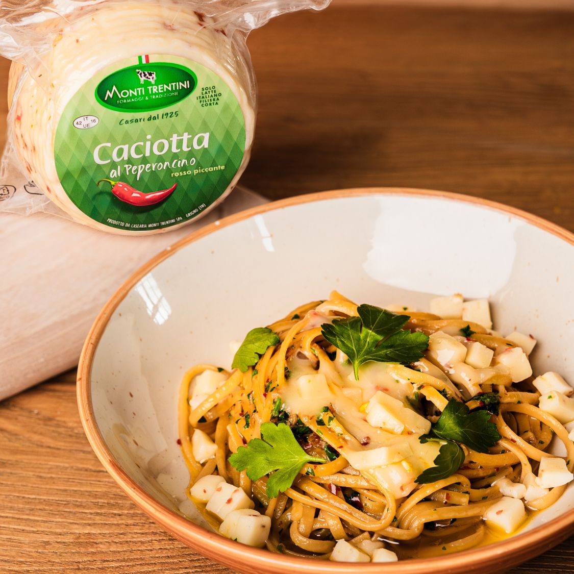 Caciotta peperoncino